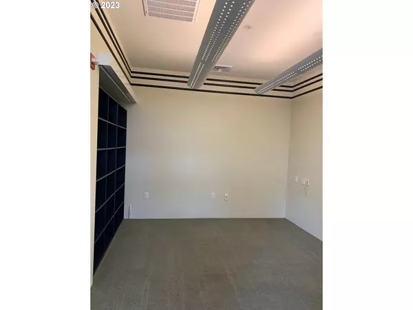 Eugene, OR 97401,1373 OLIVE ST