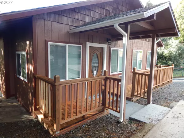 Coquille, OR 97423,1499 N COLLIER ST