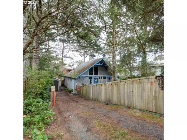 Manzanita, OR 97130,108 NORTH AVE