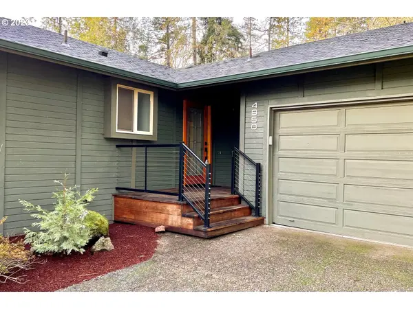 4950 W HILLSIDE DR, Eugene, OR 97405