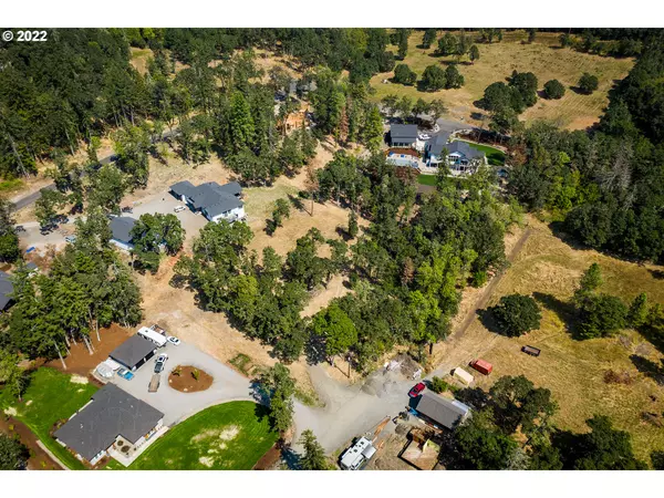 Springfield, OR 97477,Ash