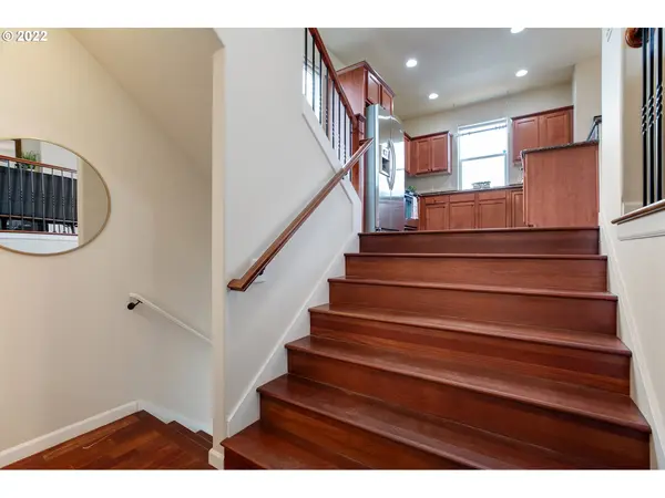 Portland, OR 97213,7912 NE KLICKITAT ST