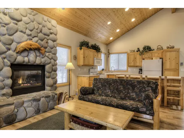 Sunriver, OR 97707,57714 WALLOWA LOOP