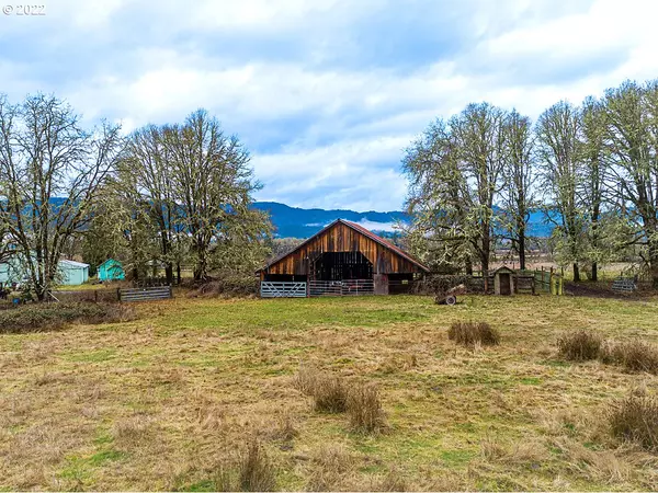 Camas Valley, OR 97416,20076 STATE HIGHWAY 42