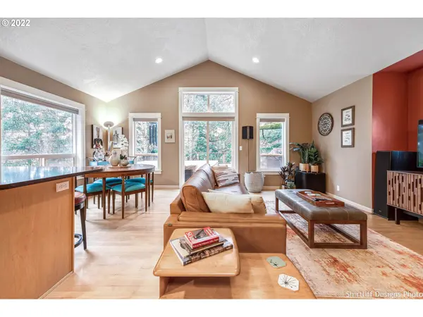 2936 RIVERVIEW ST, Eugene, OR 97403