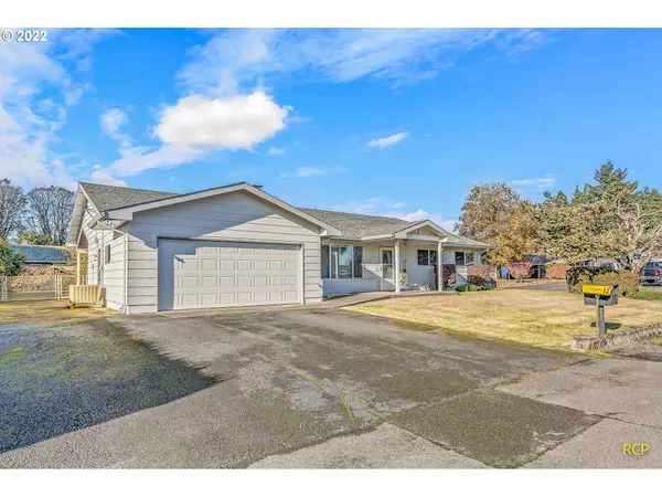 Scappoose, OR 97056,51929 SE WOODMERE CT