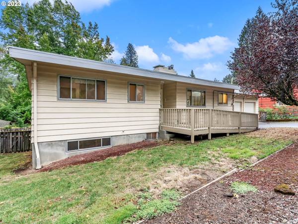 6730 SW 60TH AVE, Portland, OR 97219