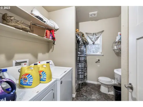 Eugene, OR 97404,1858 ALLEA DR