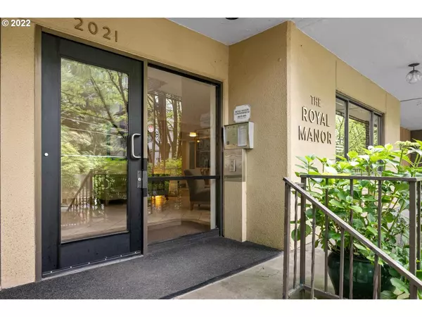 2021 SW MAIN ST #43, Portland, OR 97205