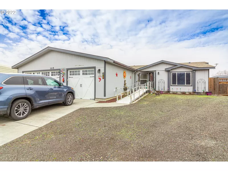 105 TAWNY CT, Stanfield, OR 97875