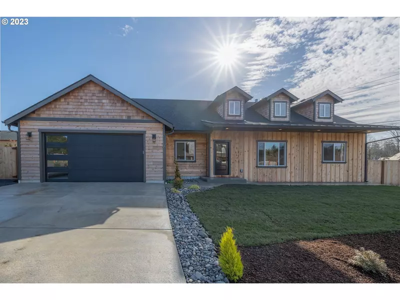 1311 Sea Ridge LN, Gearhart, OR 97138