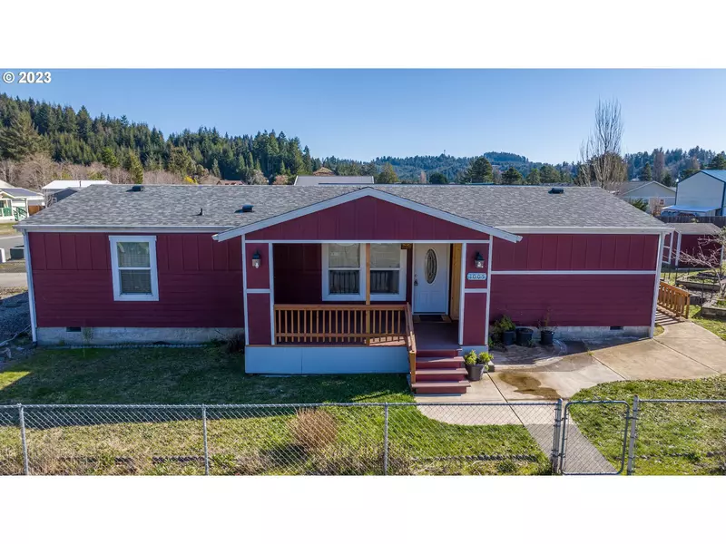 1005 CEDAR LOOP, Lakeside, OR 97449