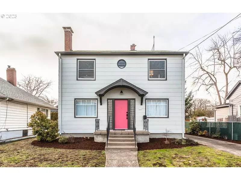 355 NE 80TH AVE, Portland, OR 97213