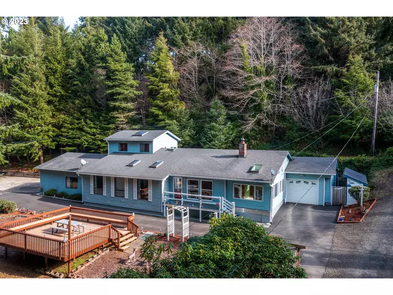 1420 S HWY 101 #111, Depoe Bay, OR 97341