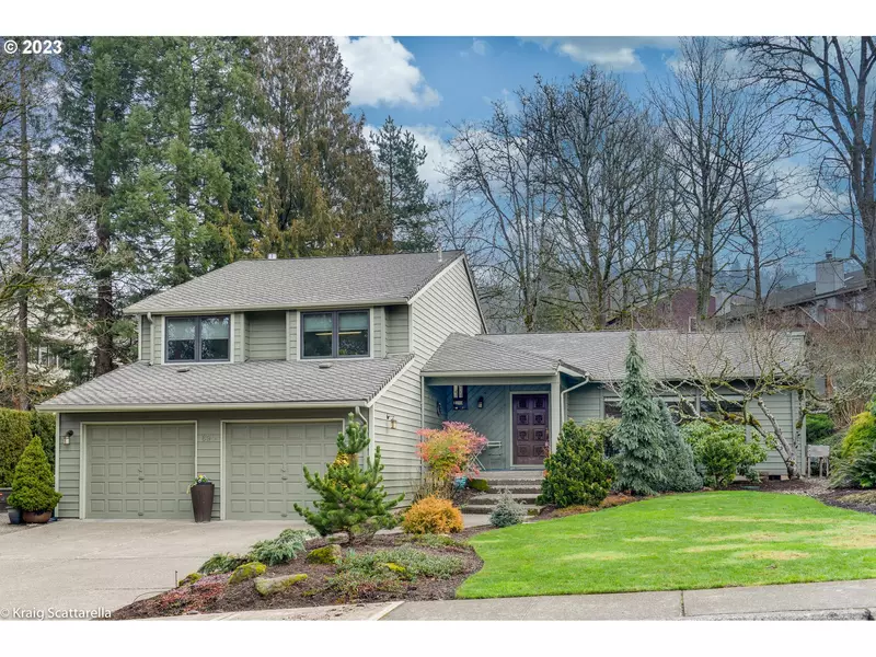 690 NW TORREY VIEW DR, Portland, OR 97229