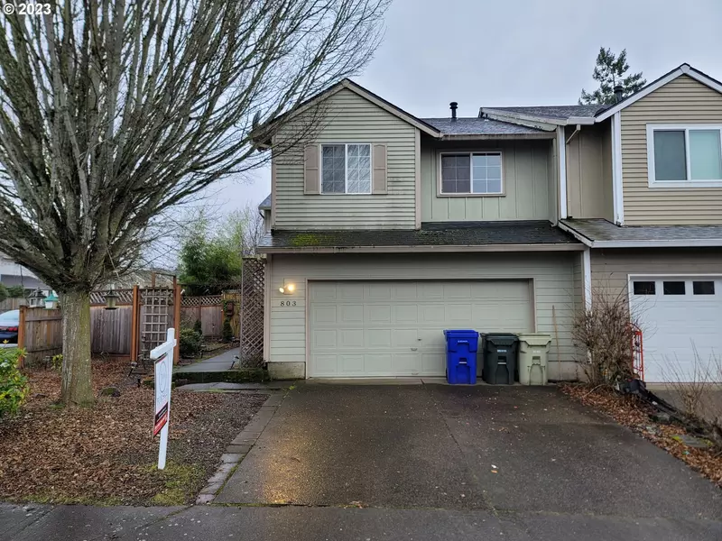 803 N 21ST AVE, Cornelius, OR 97113