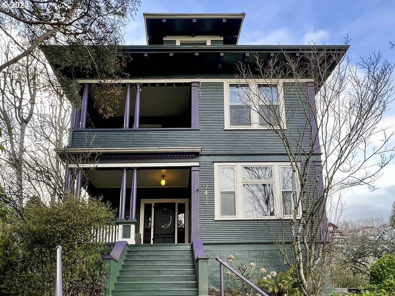 7415 S VIRGINIA AVE, Portland, OR 97219