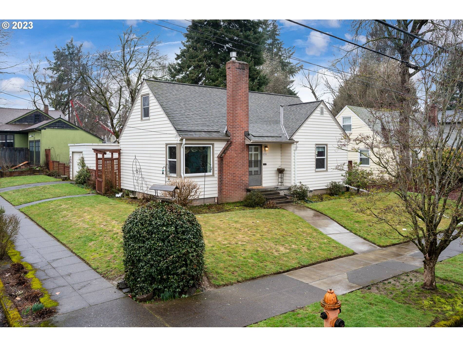 3750 SE TIBBETTS ST, Portland, OR 97202