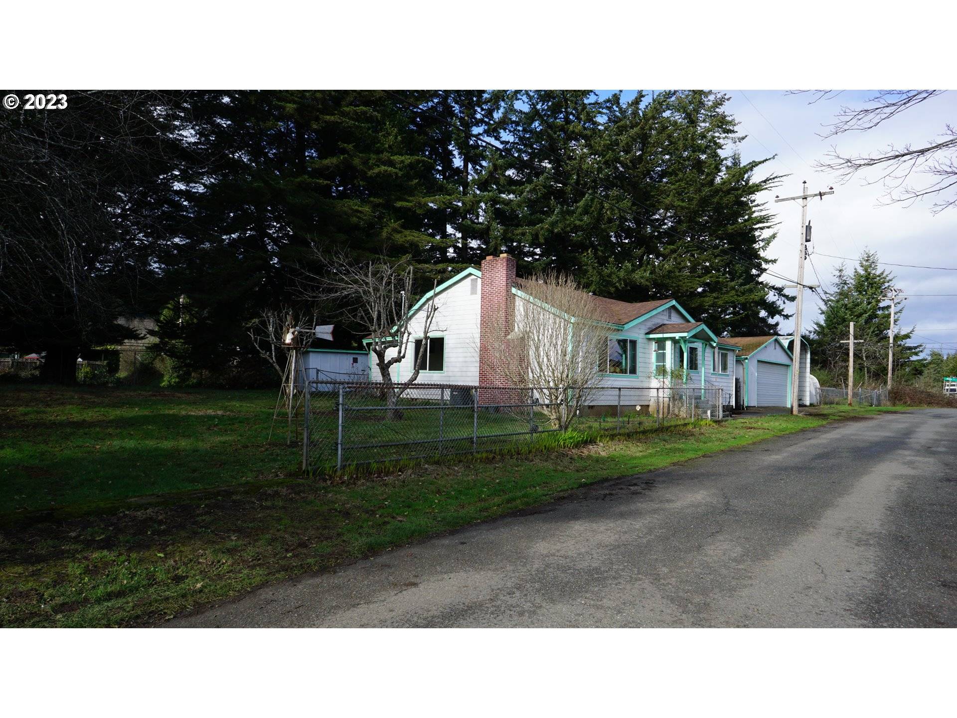 Coos Bay, OR 97420,62886 SCHOOL RD