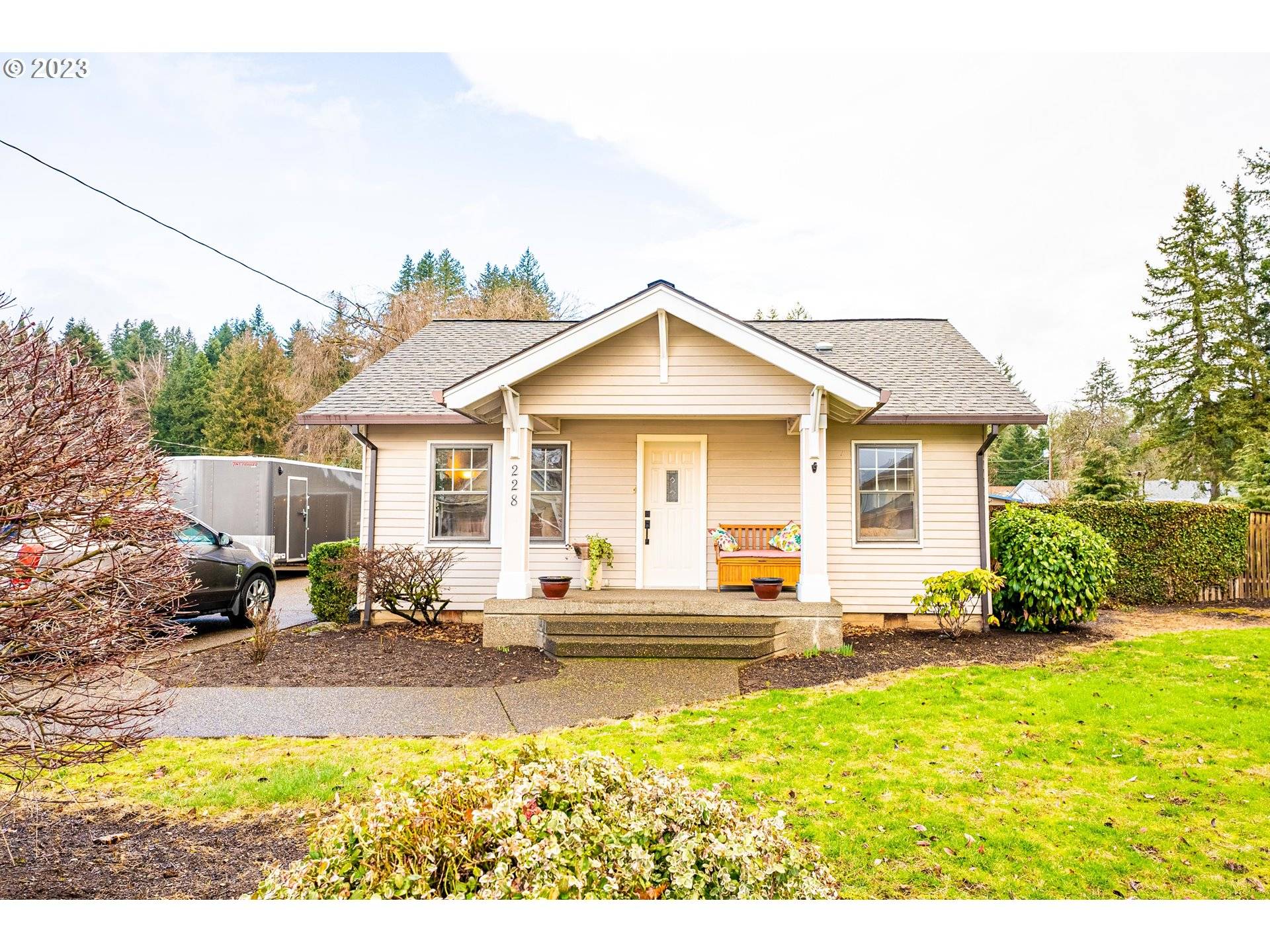 Estacada, OR 97023,228 SE CURRIN ST