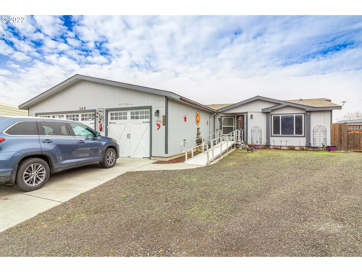 Stanfield, OR 97875,105 TAWNY CT