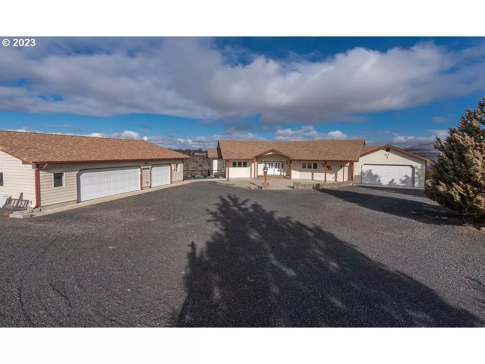 Terrebonne, OR 97760,14888 SW HAWK PL