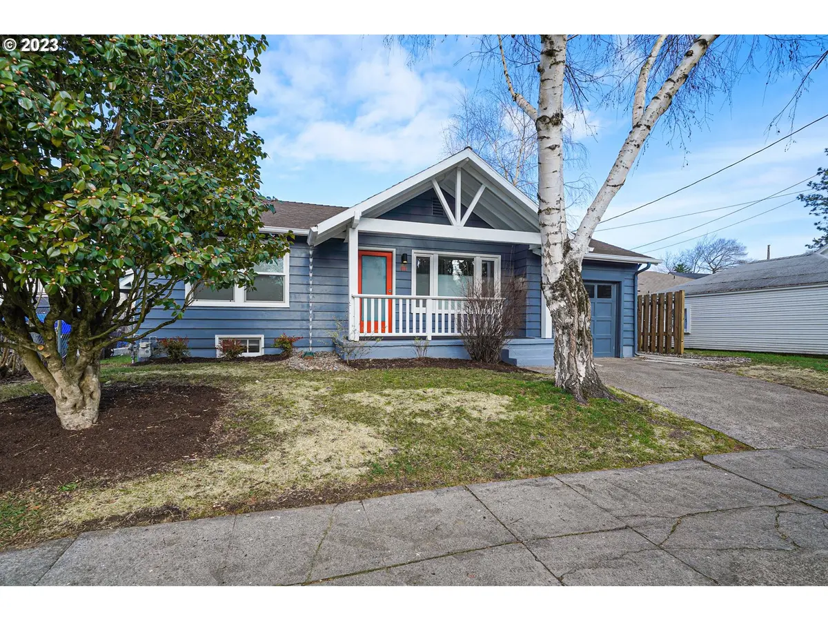 611 NE BEECH ST, Portland, OR 97212