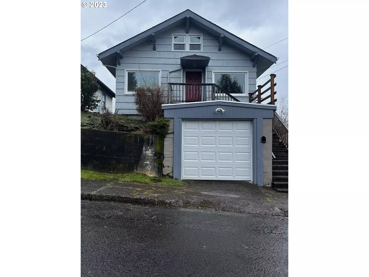 Astoria, OR 97103,1832 4th ST