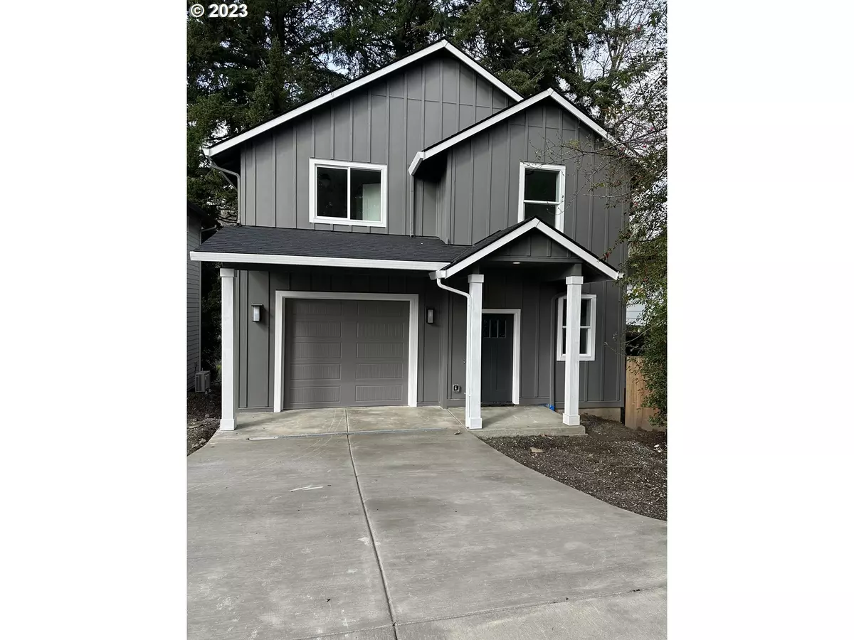 Gresham, OR 97080,931 SE ROBERTS AVE