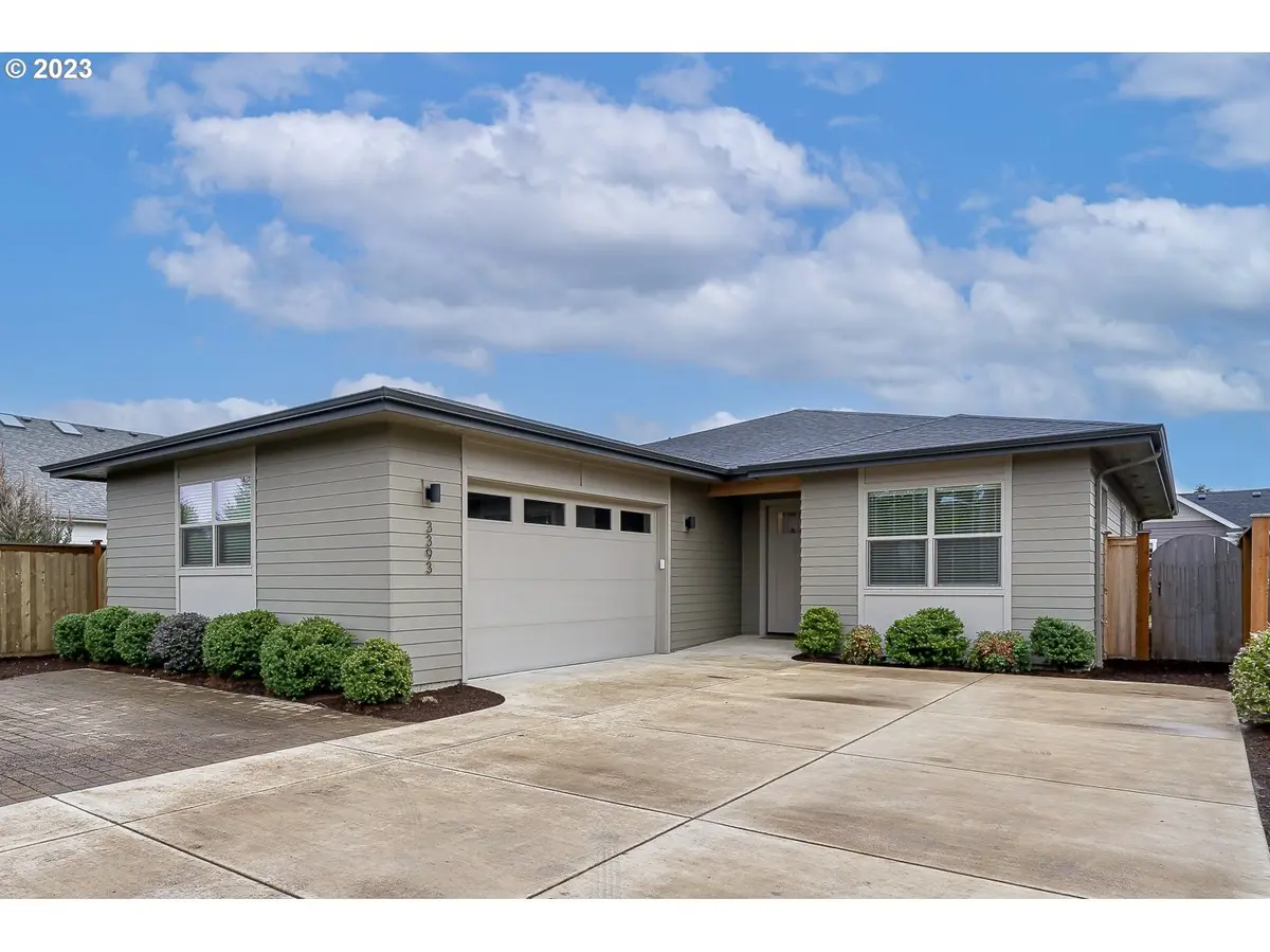 Eugene, OR 97408,3393 GILHAM RD