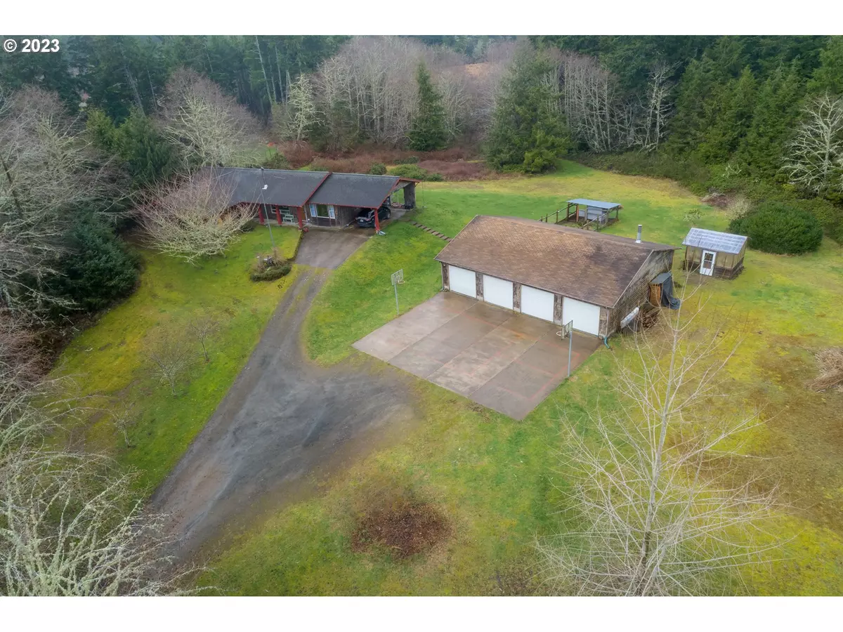 Long Beach, WA 98631,3307 224TH LN