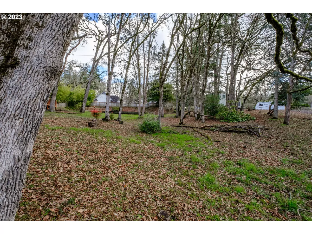 Eugene, OR 97403,Moon Mountain DR