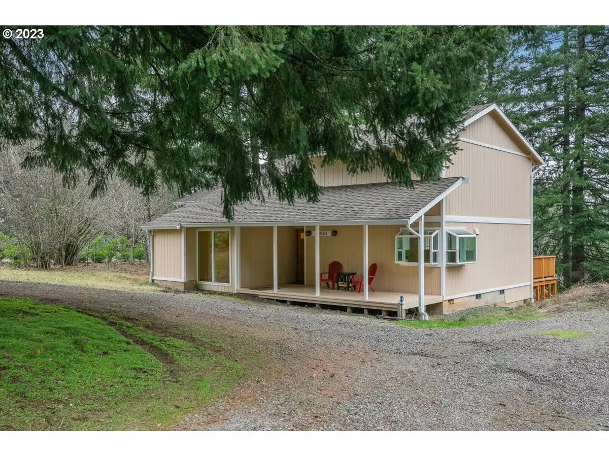 Estacada, OR 97023,21880 S WOODLAND WAY