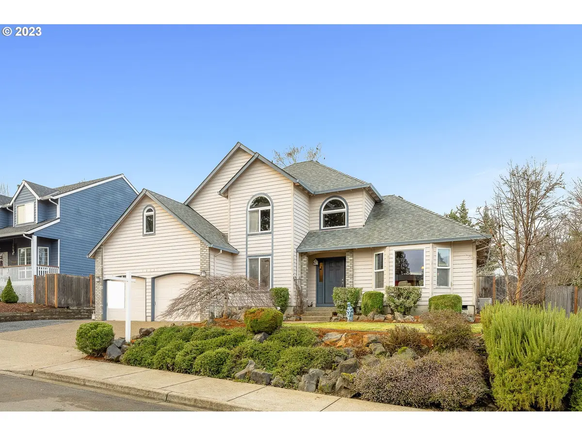 8873 SW GREENSWARD LN, Tigard, OR 97224