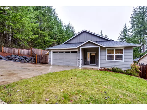 24695 NOTTINGHAM ST, Veneta, OR 97487