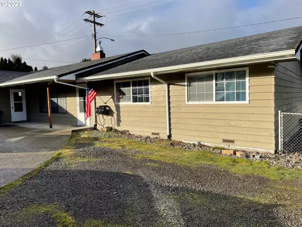 Reedsport, OR 97467,3010 MORRIS PL