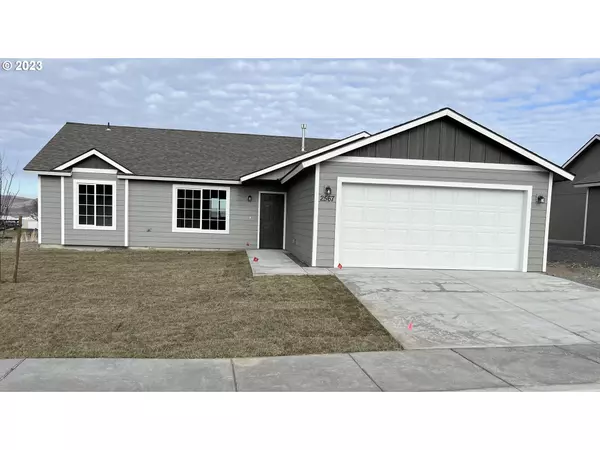 2567 ORIOLE ST, Umatilla, OR 97882