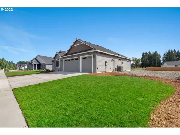 Castle Rock, WA 98611,134 Amellia ST