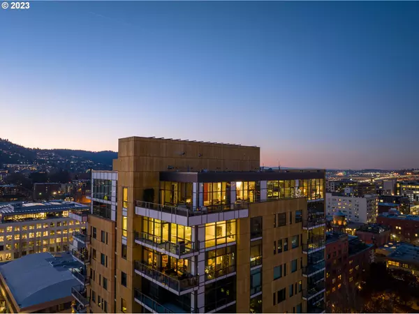 311 NW 12TH AVE #1601, Portland, OR 97209