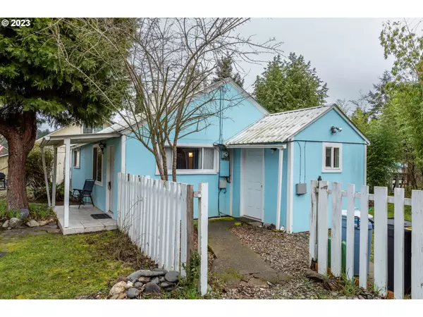 Myrtle Creek, OR 97457,850 NE LILLIAN ST