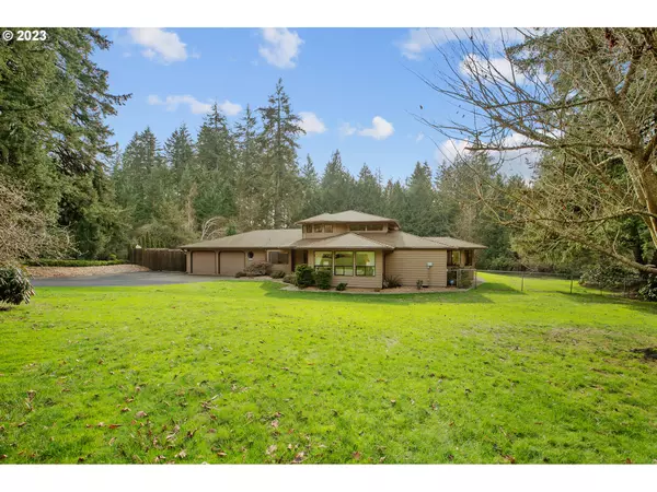 Salem, OR 97317,3585 DEER LAKE CT SE