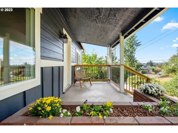 330 SW PLUM ST, Portland, OR 97219