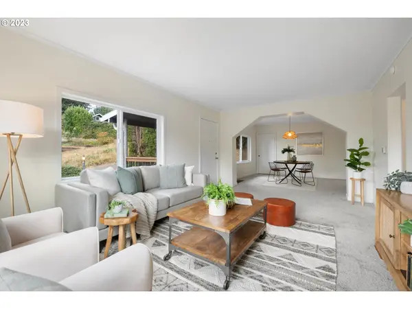 330 SW PLUM ST, Portland, OR 97219