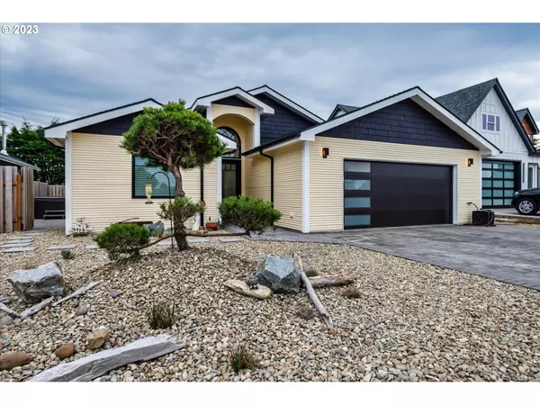 Bandon, OR 97411,730 Seabird DR SW