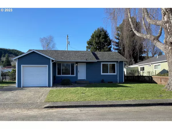 2692 HIGHLANDS DR, Reedsport, OR 97467