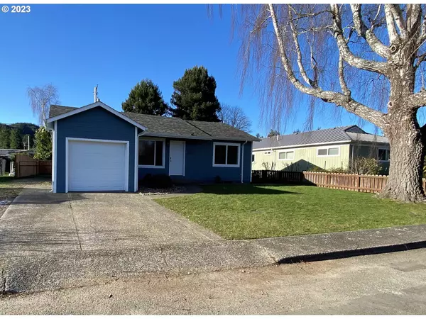 Reedsport, OR 97467,2692 HIGHLANDS DR