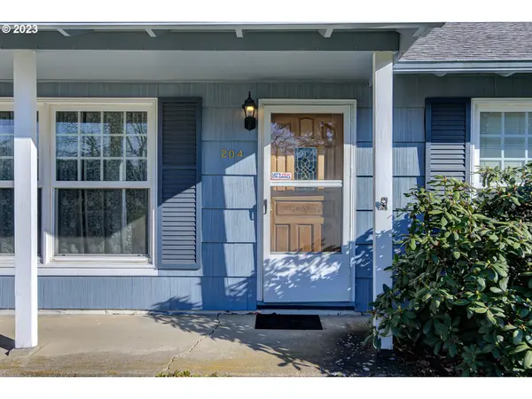 204 SE 197TH AVE, Portland, OR 97233