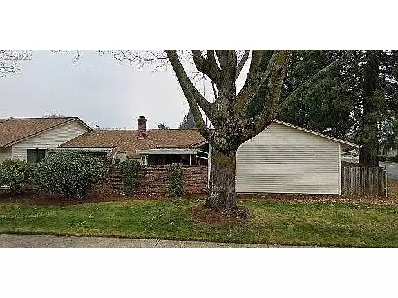 Portland, OR 97233,14838 SE CARUTHERS CT