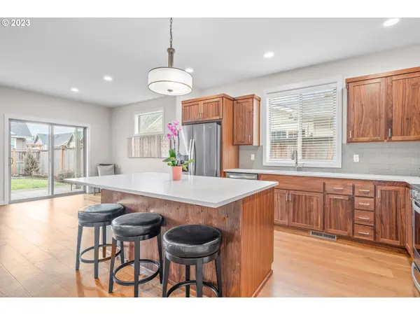 Eugene, OR 97408,3393 GILHAM RD