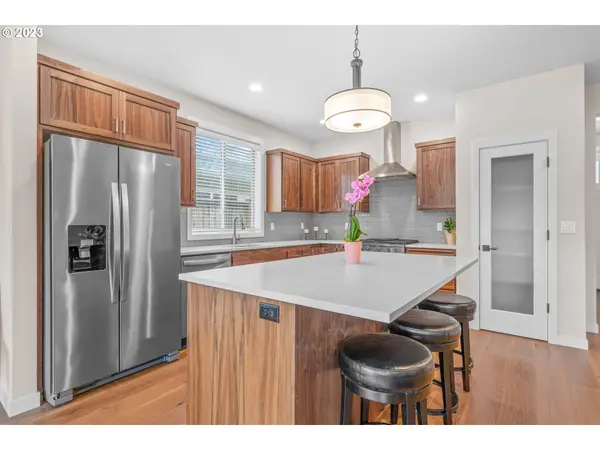 Eugene, OR 97408,3393 GILHAM RD